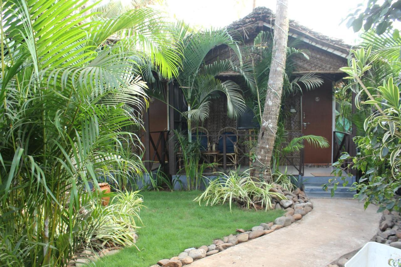 Sea Shades Palolem Resort ภายนอก รูปภาพ